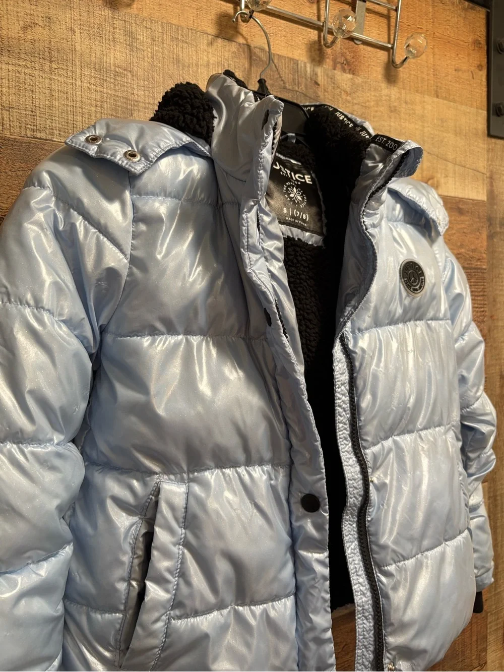 Justice Girls Puffer Coat Size 7/8 Shiny Blue Sherpa Lined Hooded Jacket K020
